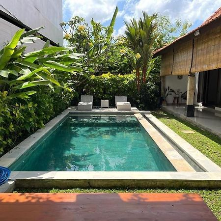 Heart Of Canggu - Villa Embra Exterior foto